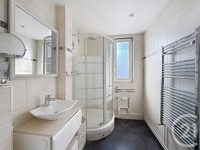 Appartement F3 à vendre - 3 pièces - 52.65 m2 - DRANCY - 93 - ILE-DE-FRANCE - Century 21 Agence Marcus