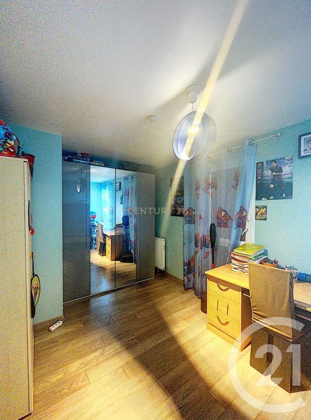 Afficher la photo en grand Appartement F4 à vendre - 4 pièces - 79.0 m2 - BOBIGNY - 93 - ILE-DE-FRANCE - Century 21 Agence Marcus