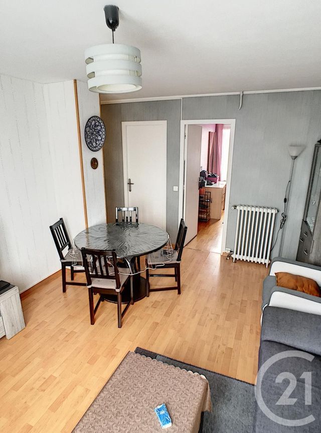 Afficher la photo en grand Appartement F4 à vendre - 4 pièces - 62.31 m2 - DRANCY - 93 - ILE-DE-FRANCE - Century 21 Agence Marcus