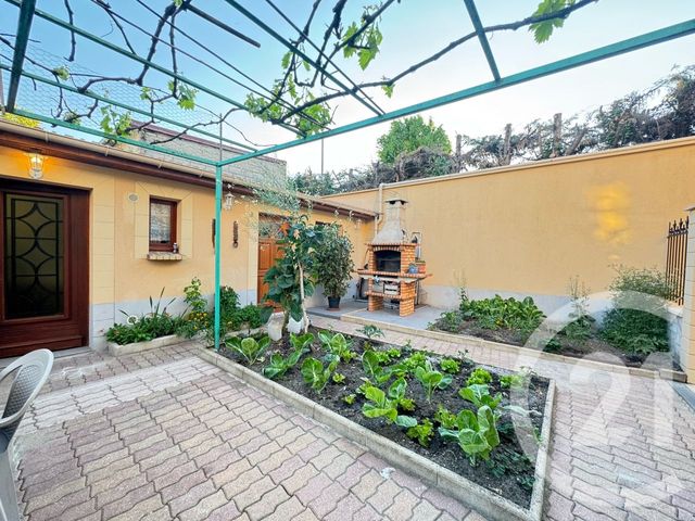 maison à vendre - 10 pièces - 166.0 m2 - BOBIGNY - 93 - ILE-DE-FRANCE - Century 21 Agence Marcus