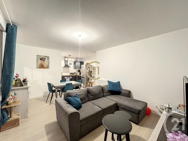 Appartement F3 à vendre - 3 pièces - 62.49 m2 - BAGNOLET - 93 - ILE-DE-FRANCE - Century 21 Agence Marcus