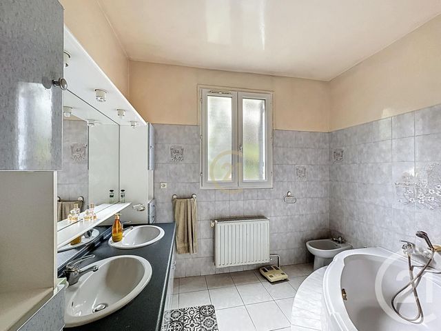 maison à vendre - 5 pièces - 94.05 m2 - DRANCY - 93 - ILE-DE-FRANCE - Century 21 Agence Marcus