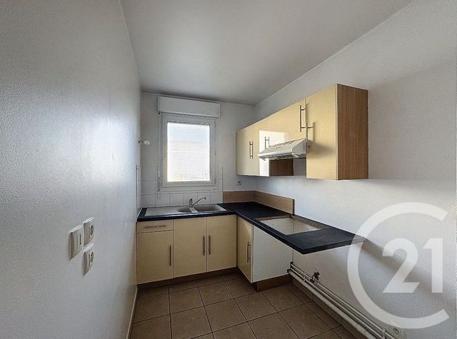 Appartement F2 à vendre - 2 pièces - 46.37 m2 - MONTEVRAIN - 77 - ILE-DE-FRANCE - Century 21 Agence Marcus