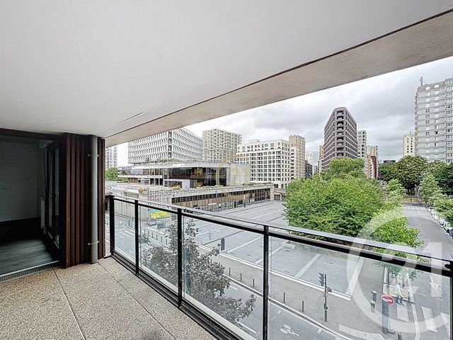 Afficher la photo en grand Appartement F3 à vendre - 3 pièces - 56.21 m2 - BOBIGNY - 93 - ILE-DE-FRANCE - Century 21 Agence Marcus