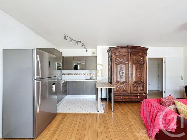 Appartement F3 à vendre - 3 pièces - 72.17 m2 - DRANCY - 93 - ILE-DE-FRANCE - Century 21 Agence Marcus