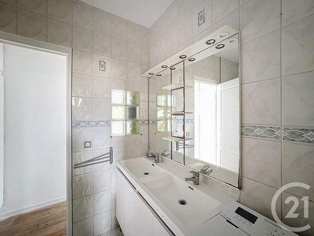 Appartement F3 à vendre - 3 pièces - 73.79 m2 - DRANCY - 93 - ILE-DE-FRANCE - Century 21 Agence Marcus