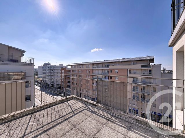 Appartement F2 à vendre - 2 pièces - 49.09 m2 - BOBIGNY - 93 - ILE-DE-FRANCE - Century 21 Agence Marcus