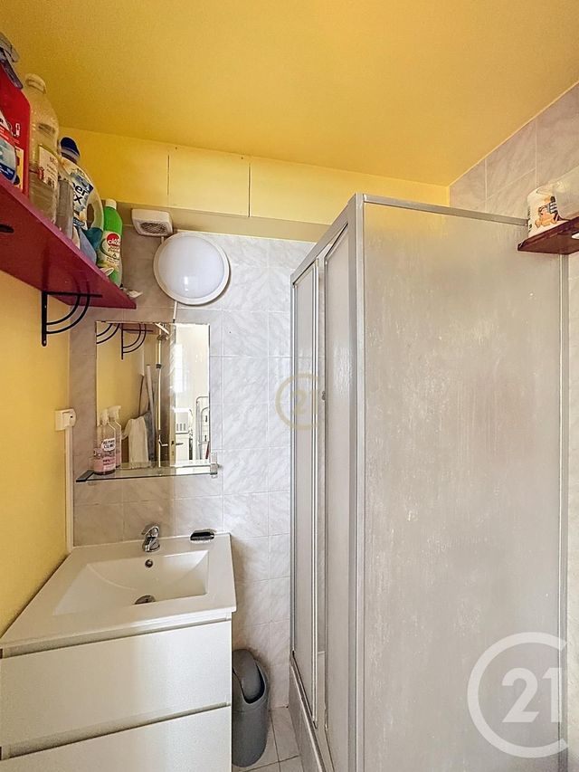 Appartement F3 à vendre - 3 pièces - 40.16 m2 - DRANCY - 93 - ILE-DE-FRANCE - Century 21 Agence Marcus