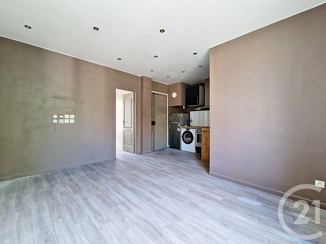 Appartement F2 à louer - 2 pièces - 33.0 m2 - DRANCY - 93 - ILE-DE-FRANCE - Century 21 Agence Marcus