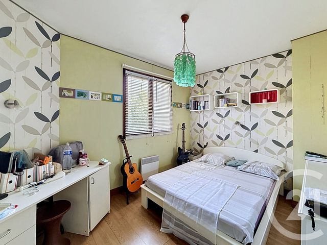 maison à vendre - 5 pièces - 77.0 m2 - BOBIGNY - 93 - ILE-DE-FRANCE - Century 21 Agence Marcus