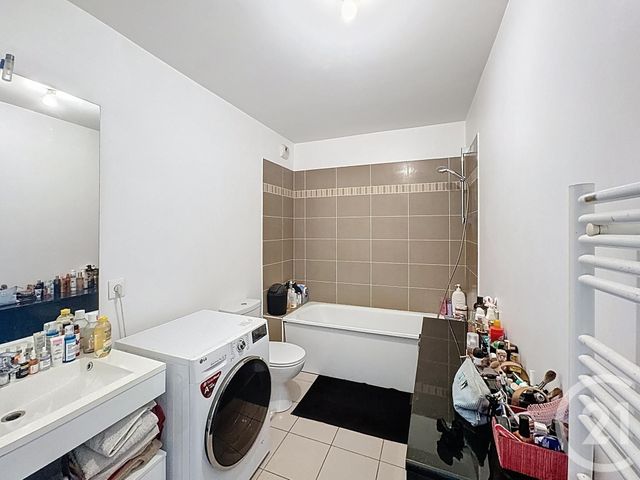 Appartement F2 à vendre - 2 pièces - 42.5 m2 - BOBIGNY - 93 - ILE-DE-FRANCE - Century 21 Agence Marcus