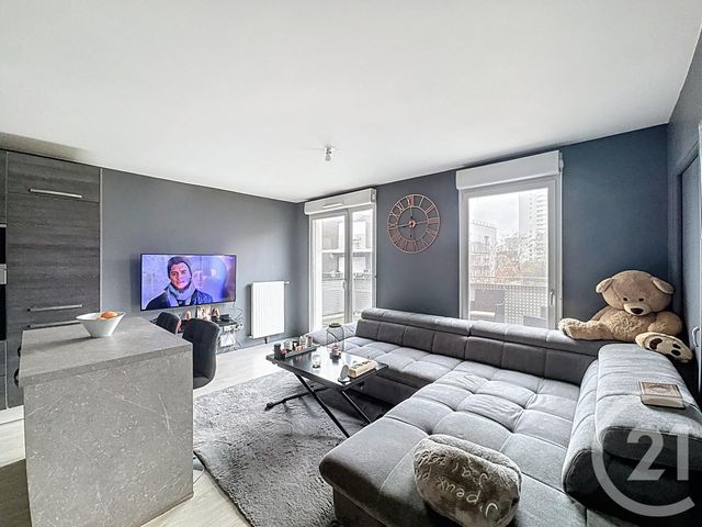 Appartement F2 à vendre - 2 pièces - 42.5 m2 - BOBIGNY - 93 - ILE-DE-FRANCE - Century 21 Agence Marcus