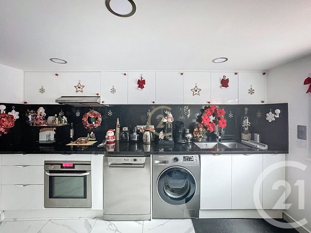 maison à vendre - 4 pièces - 80.03 m2 - BOBIGNY - 93 - ILE-DE-FRANCE - Century 21 Agence Marcus