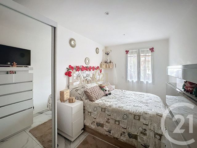 maison à vendre - 4 pièces - 80.03 m2 - BOBIGNY - 93 - ILE-DE-FRANCE - Century 21 Agence Marcus