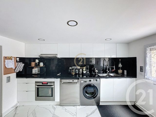 maison à vendre - 4 pièces - 80.03 m2 - BOBIGNY - 93 - ILE-DE-FRANCE - Century 21 Agence Marcus