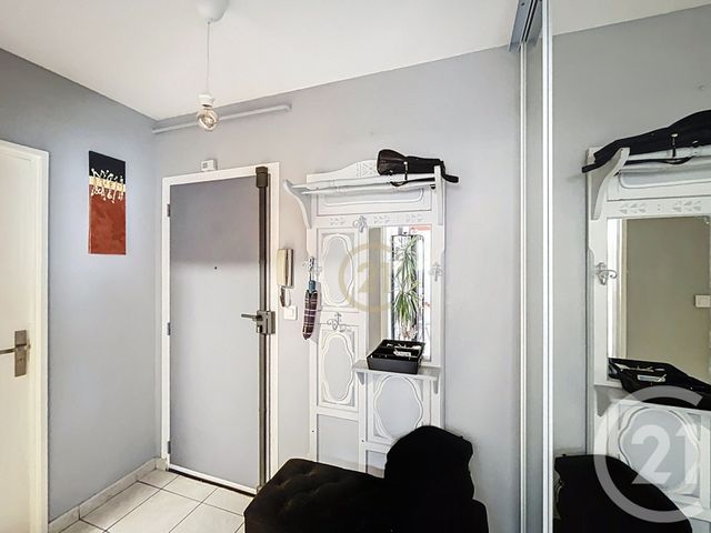 Appartement F3 à louer - 3 pièces - 54.15 m2 - DRANCY - 93 - ILE-DE-FRANCE - Century 21 Agence Marcus