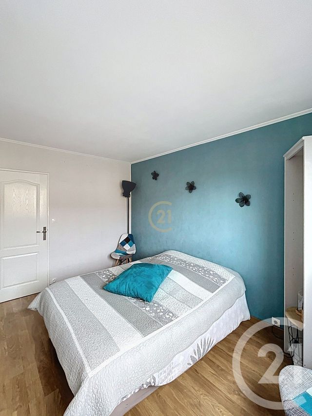 Appartement F3 à louer - 3 pièces - 54.15 m2 - DRANCY - 93 - ILE-DE-FRANCE - Century 21 Agence Marcus