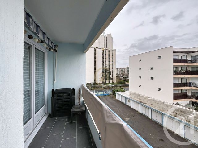 Appartement F3 à louer - 3 pièces - 54.15 m2 - DRANCY - 93 - ILE-DE-FRANCE - Century 21 Agence Marcus