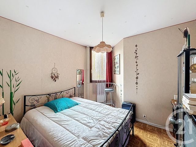 Appartement F4 à vendre - 4 pièces - 78.67 m2 - BOBIGNY - 93 - ILE-DE-FRANCE - Century 21 Agence Marcus