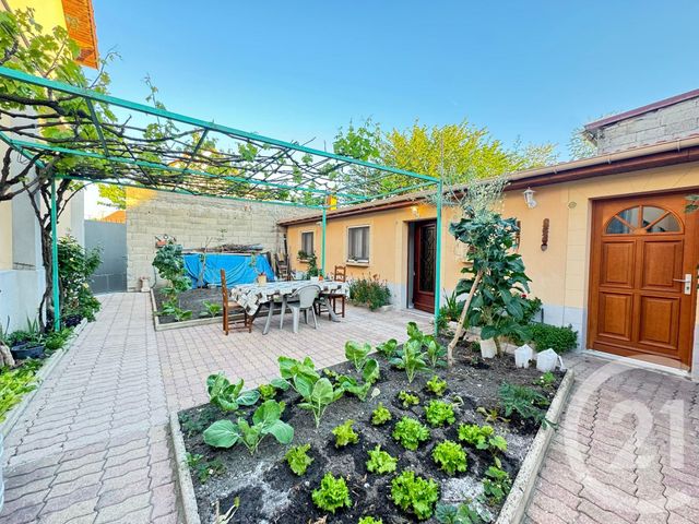 immeuble à vendre - 166.0 m2 - BOBIGNY - 93 - ILE-DE-FRANCE - Century 21 Agence Marcus