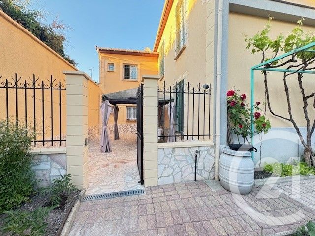 immeuble à vendre - 166.0 m2 - BOBIGNY - 93 - ILE-DE-FRANCE - Century 21 Agence Marcus