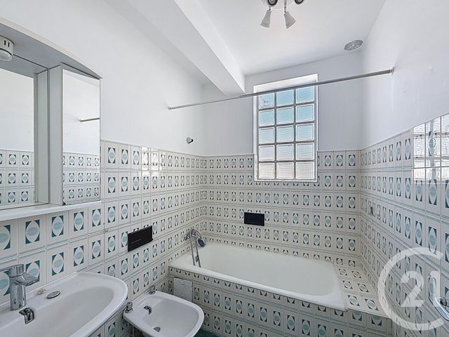 Appartement F3 à louer - 3 pièces - 62.48 m2 - DRANCY - 93 - ILE-DE-FRANCE - Century 21 Agence Marcus