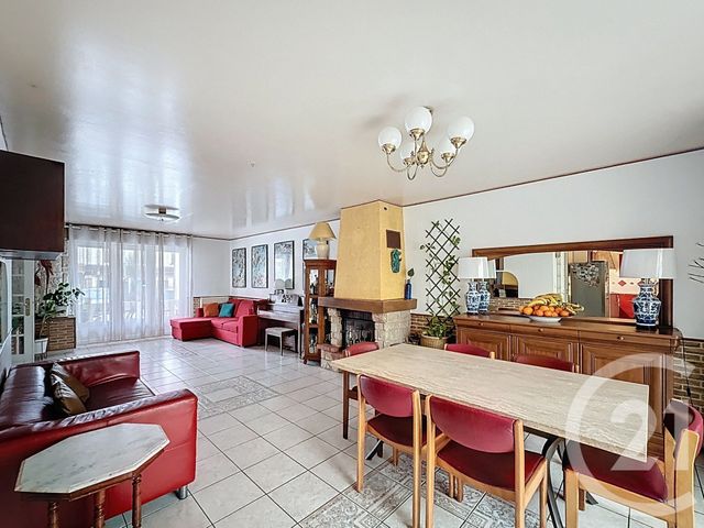 maison à vendre - 7 pièces - 138.0 m2 - BOBIGNY - 93 - ILE-DE-FRANCE - Century 21 Agence Marcus