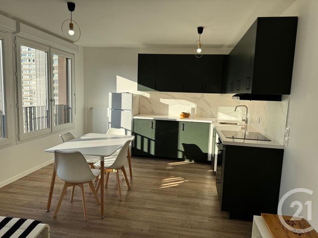 Appartement F2 à louer - 2 pièces - 44.34 m2 - BOBIGNY - 93 - ILE-DE-FRANCE - Century 21 Agence Marcus