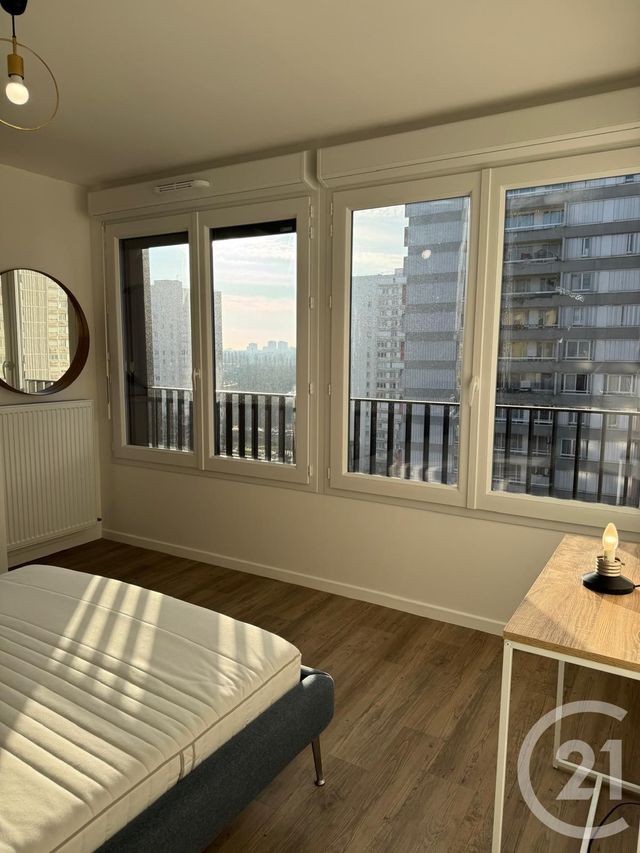 Appartement F2 à louer - 2 pièces - 44.34 m2 - BOBIGNY - 93 - ILE-DE-FRANCE - Century 21 Agence Marcus