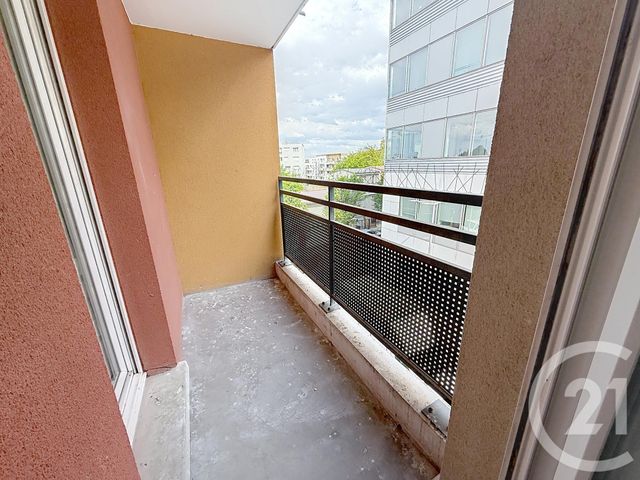 Appartement F2 à vendre - 2 pièces - 38.0 m2 - BOBIGNY - 93 - ILE-DE-FRANCE - Century 21 Agence Marcus
