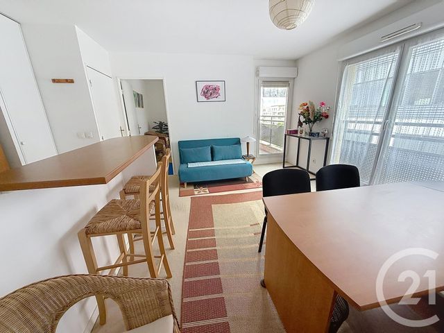 Appartement F2 à vendre - 2 pièces - 38.0 m2 - BOBIGNY - 93 - ILE-DE-FRANCE - Century 21 Agence Marcus