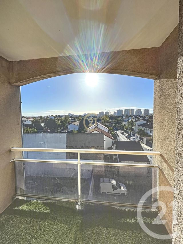 Appartement Studio à louer BOBIGNY
