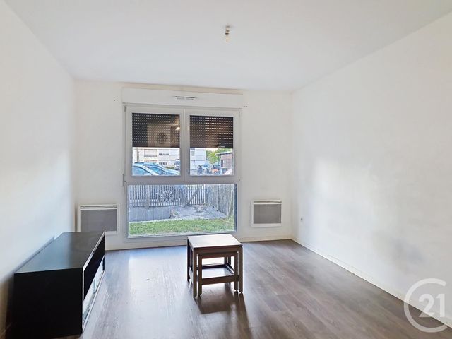 Appartement F2 à louer - 2 pièces - 43.33 m2 - ROISSY EN BRIE - 77 - ILE-DE-FRANCE - Century 21 Agence Marcus