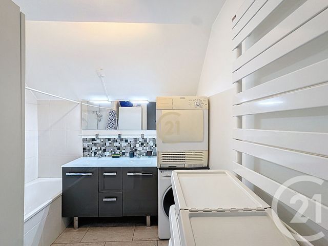 Appartement F4 à vendre - 4 pièces - 68.56 m2 - DRANCY - 93 - ILE-DE-FRANCE - Century 21 Agence Marcus