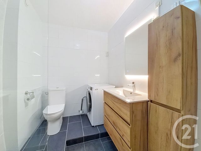 Appartement F3 à louer - 3 pièces - 60.05 m2 - DRANCY - 93 - ILE-DE-FRANCE - Century 21 Agence Marcus