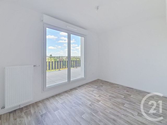 Appartement F3 à louer - 3 pièces - 66.4 m2 - DRANCY - 93 - ILE-DE-FRANCE - Century 21 Agence Marcus