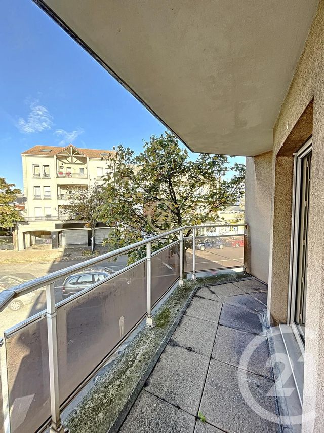 Appartement F2 à louer - 2 pièces - 35.17 m2 - BOBIGNY - 93 - ILE-DE-FRANCE - Century 21 Agence Marcus