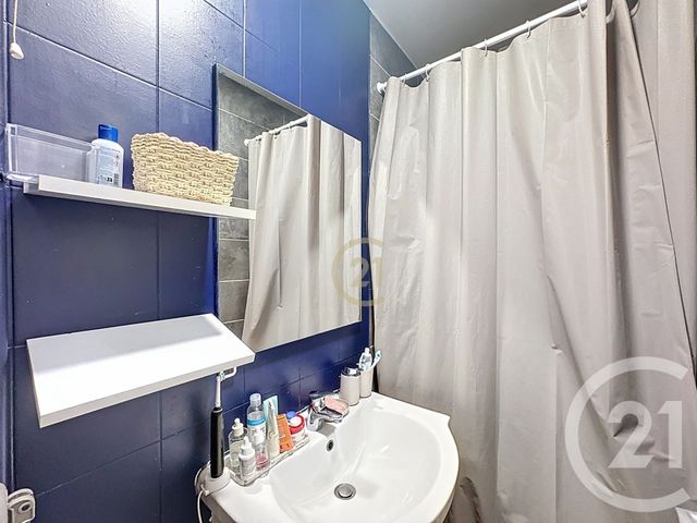 Appartement F2 à vendre - 2 pièces - 33.0 m2 - DRANCY - 93 - ILE-DE-FRANCE - Century 21 Agence Marcus