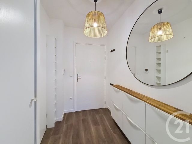 Appartement F2 à louer - 2 pièces - 43.02 m2 - DRANCY - 93 - ILE-DE-FRANCE - Century 21 Agence Marcus