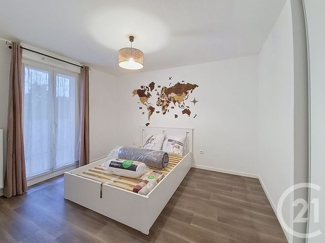 Appartement F2 à louer - 2 pièces - 43.02 m2 - DRANCY - 93 - ILE-DE-FRANCE - Century 21 Agence Marcus